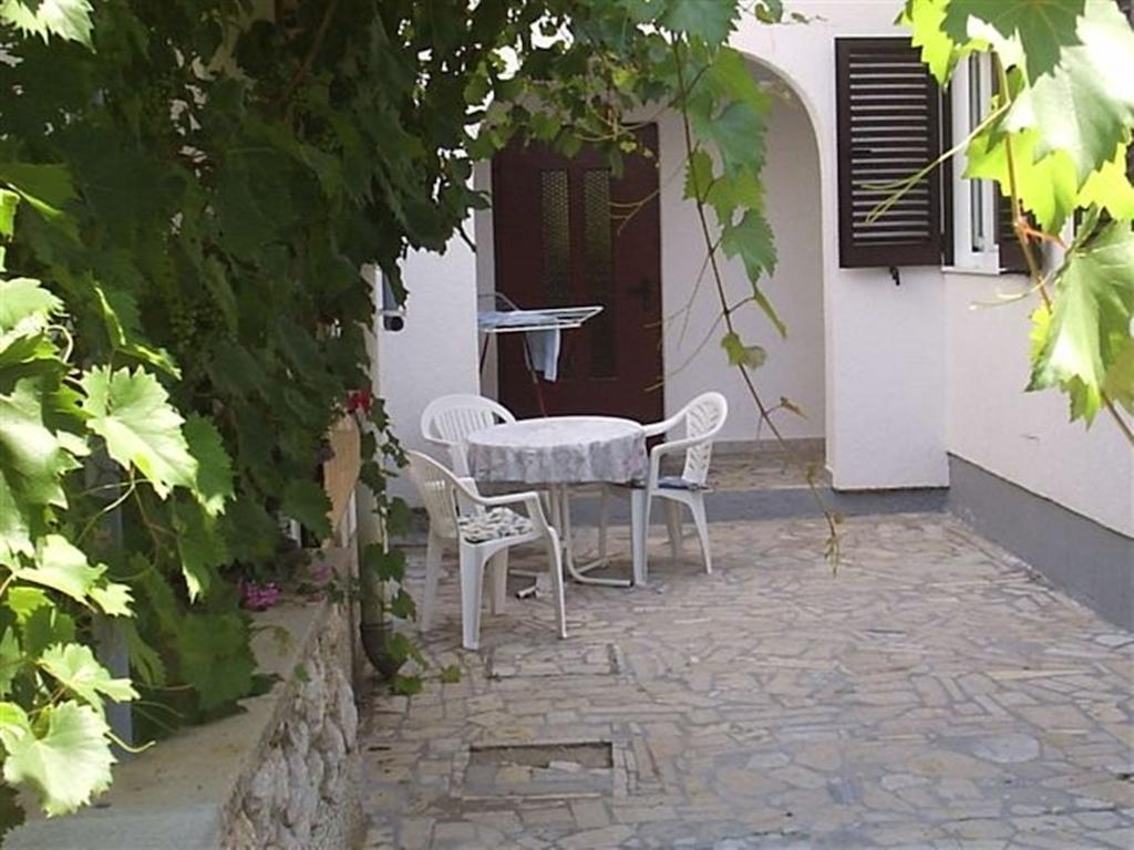 Apartments Tanja & Boris Baska  Bilik gambar