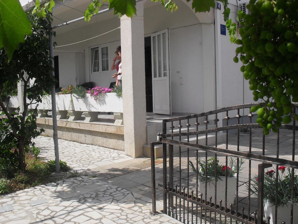 Apartments Tanja & Boris Baska  Bilik gambar